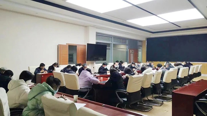 云煤（拉斯维加斯官网）集团直属党委纪委财务审计党支部开展警示教育运动