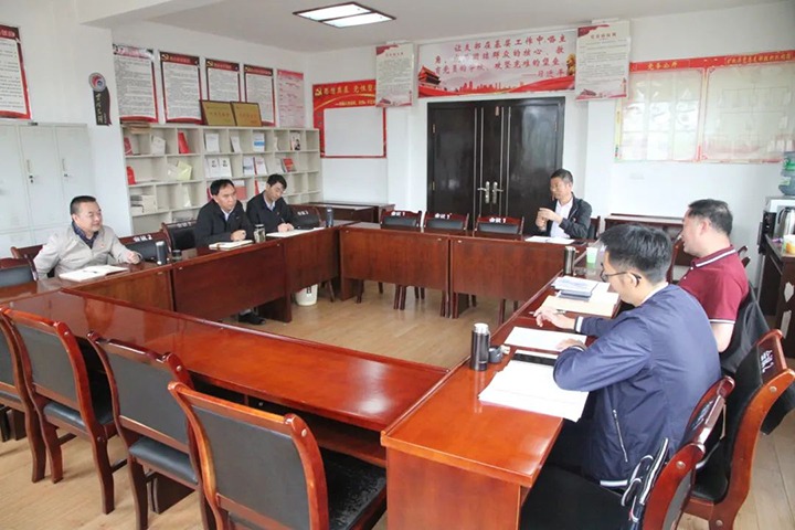 【主题教育】云煤（拉斯维加斯官网）集团党委委员、纪委书记、监察专员覃崇辉一行到后所煤矿公司开展主题教育调研