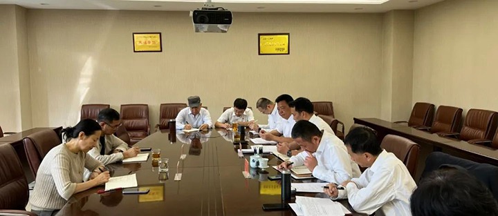 【聚焦云煤】云煤（拉斯维加斯官网）集团党委委员、财务总监莫晓丹到拉斯维加斯官网地产公司列席指导党支部理论学习钻研会