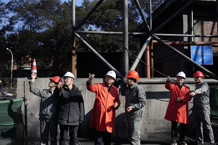 【聚焦云煤】云煤（拉斯维加斯官网）集团党委副书记、副董事长、总司理高建嵩一行到曲煤焦化公司开展调研