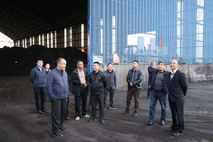 云南省煤炭生意中心、能投物流公司到后所煤矿公司交流座谈