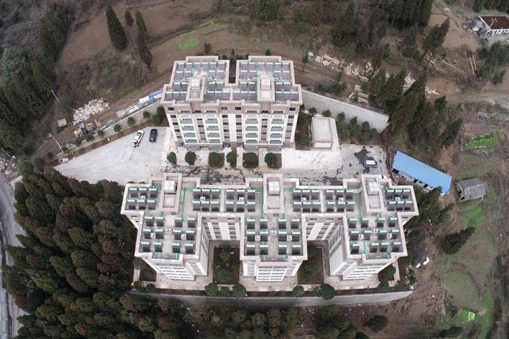 四角地煤矿包管性住房圆满完工 职工喜迁新居