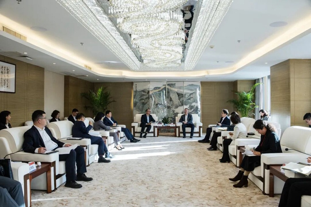 民生银行到集团交流座谈